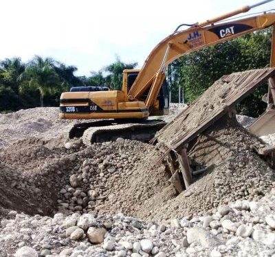 Anuncian sanción por extracción irregular de agregados de río Jayaco