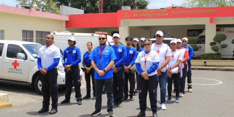 En Nochebuena y Navidad: “Cruz Roja Acompaña Tus Pasos”