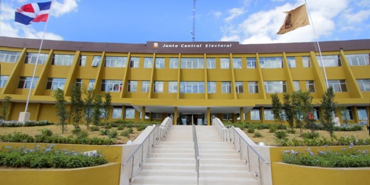 Gobierno garantiza «cuartos» para elecciones