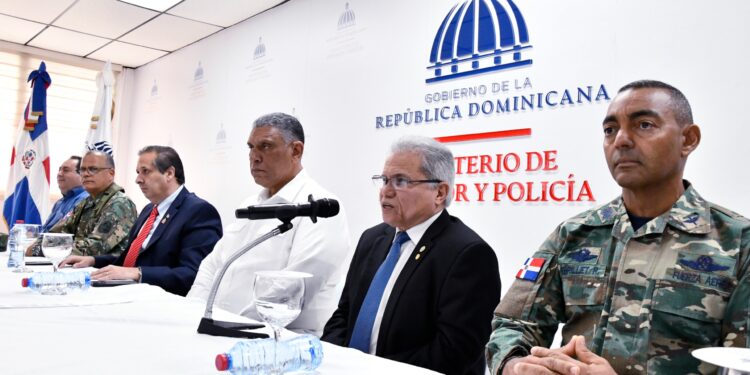 Retirados garantizarán seguridad en hospitales