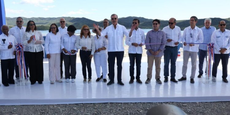Abinader inaugura «una parte» de Monte Grande