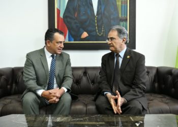 Jáquez Liranzo y Camacho Hidalgo se reúnen