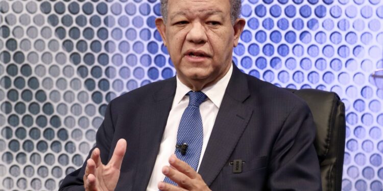 Leonel: «abinader tiene 41.5%»