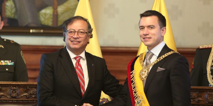 Petro: «atentos a lo que nos solicite el gobierno de Ecuador»