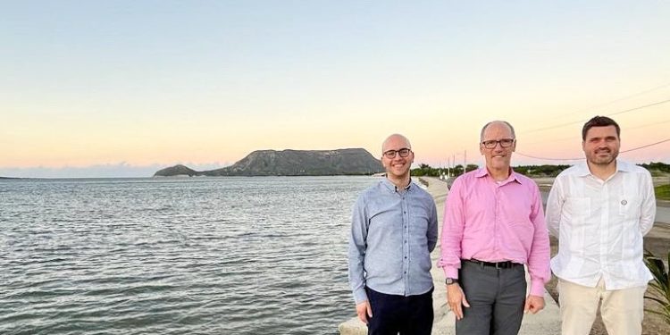 Asesor de Biden está en República Dominicana