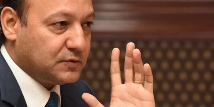 Abel ataca a Abinader por militares norteamericanos en la frontera