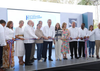 Abinader responde «inaugurando más» a sugerencia de Participación Ciudadana