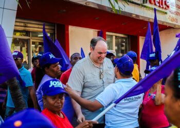 PLD realiza bandereo en Barahona
