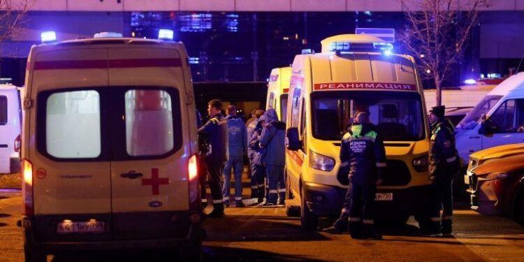 Asciende a 115 el número de fallecidos en el atentado en Moscú