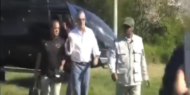 Abinader admite usó helicóptero de Miky López