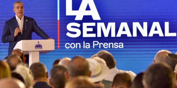 Abinader dice su gobierno transforma Santiago