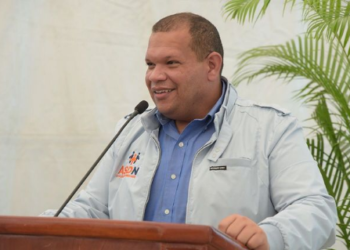 Rumor se convierte en verdad: «Carlos Gumán renució a la FP»