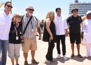 Segundo crucero pisa Cabo Rojo