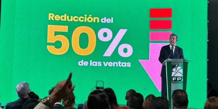 Leonel revela casi el 80 % de artículos canasta familiar aumentaron