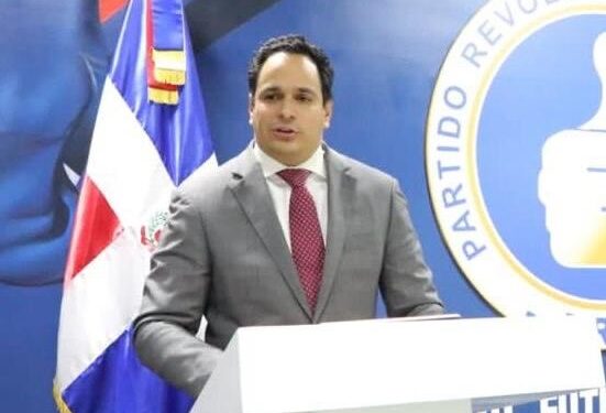 Manuel Conde representará a Abinader ante JCE