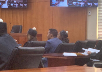 Levantan arresto domiciliario a Viola y Núñez de Aza