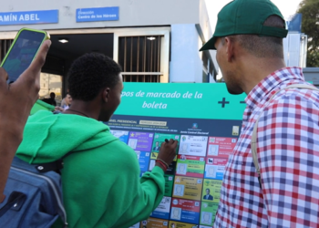 Leonelistas se movilizan