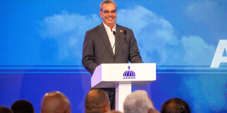 Abinader será recibido por el papa