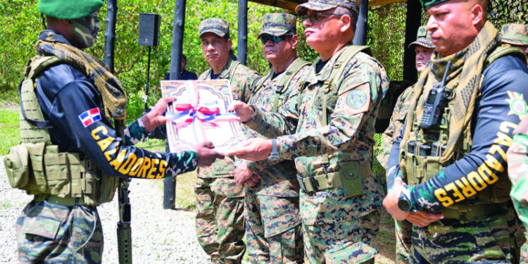 ERD gradúa «Cazadores»