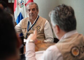 Eduardo Frei ve «ambiente tranquilo» en ruta a elecciones