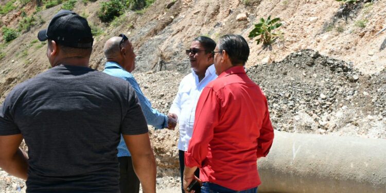 Moisés Ayala va a “El Derrumbadero”