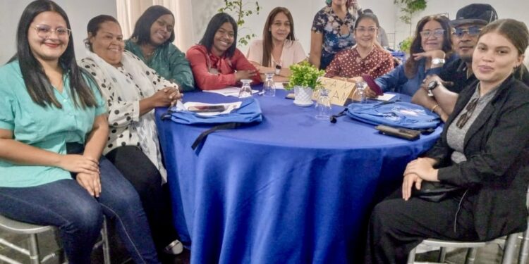 Capacitan miembros de fiscalías