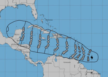 Beryl ya es huracán categoría 4