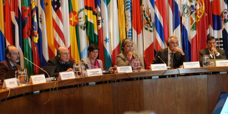 CEPAL pide enfrentar desigualdad con políticas integrales