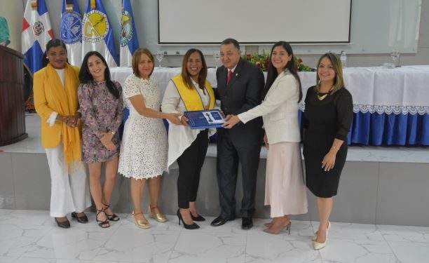 UASD entrega certificados de diplomado en Salud Sexual Reproductiva