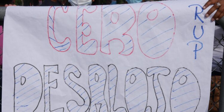 Desalojados se concentrarán frente al Palacio