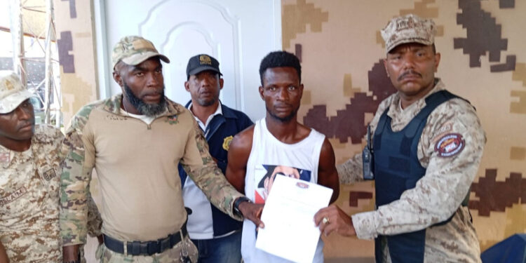 Linchan en Haití miembro de banda “Los 400 Mawozo”, previamente entregado por autoridades dominicanas a sus pares haitianas