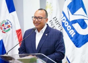 Abinader designa Digna nuevo director en Pasaportes
