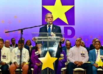 Danilo: «a trabajar sin lloriqueo»