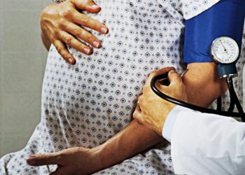 Cada día «mueren 800 mujeres» en el mundo al dar a luz