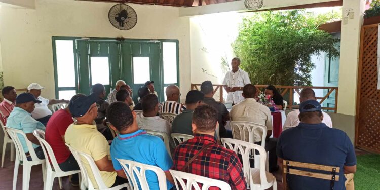 Locutores eligen nueva directiva en Bahoruco