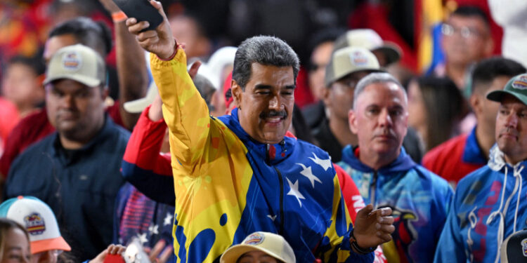 Maduro gana