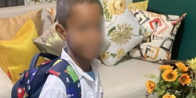 El almacén encuentran niño amordazado y con señales de violencia en La Vega