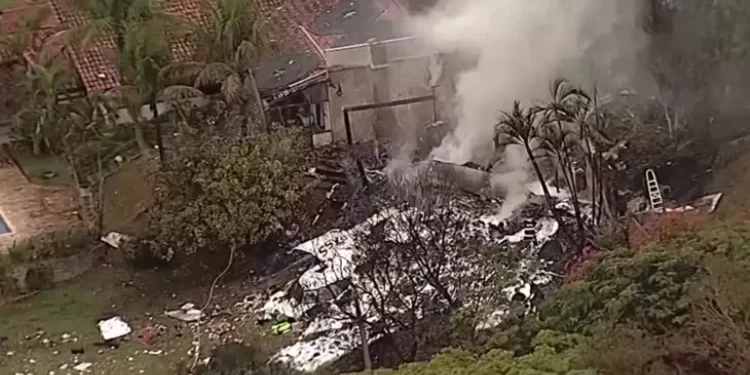 Accidente de avión en Brasil deja 61 muertes