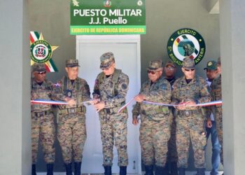 Comandante General ERD recorre el Sur