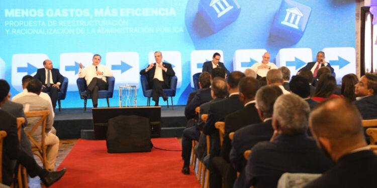 Abinader «frisará» nómina