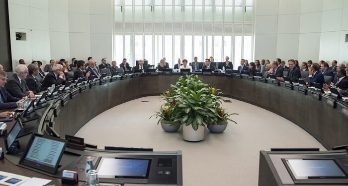 FMI: «urgente reforma fiscal»