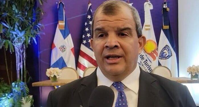 Cónsul de EEUU conversa sobre temas claves