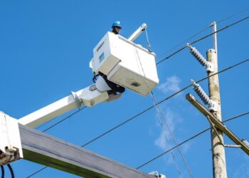 Hoy jueves suspenderán electricidad a Barahona