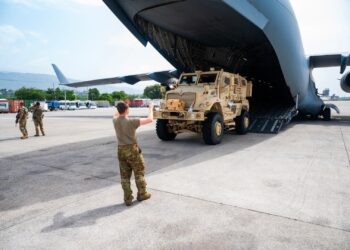 EEUU ha entregado Haití 34 vehículos