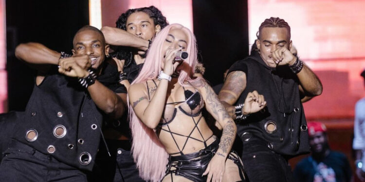 Yailin ‘La más viral’ asegura que su show en el Prudential Center fue saboteado