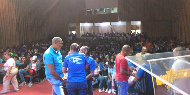 Profesores no darán clases por lo que resta de semana en Barahona