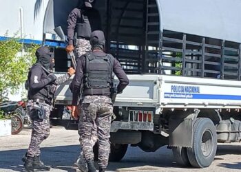 Policía «caza» haitianos en Barahona
