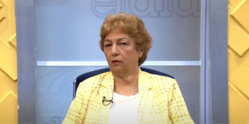 Para Rosario Espinal es «flojo» el argumento de Abinader para retirar reforma fiscal