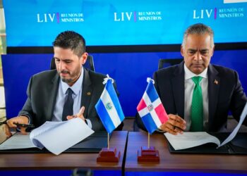 RD y El Salvador fortalecen cooperación en materia de hidrocarburos