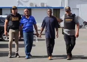 «Asesino en serie» detenido cuando sepultaba en el patio de su casa exmujer